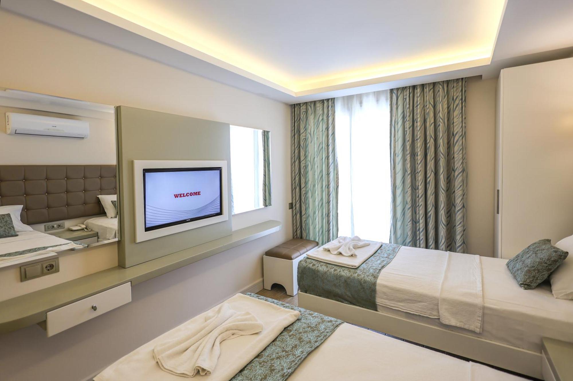 Asli Hotel 马尔马里斯 外观 照片